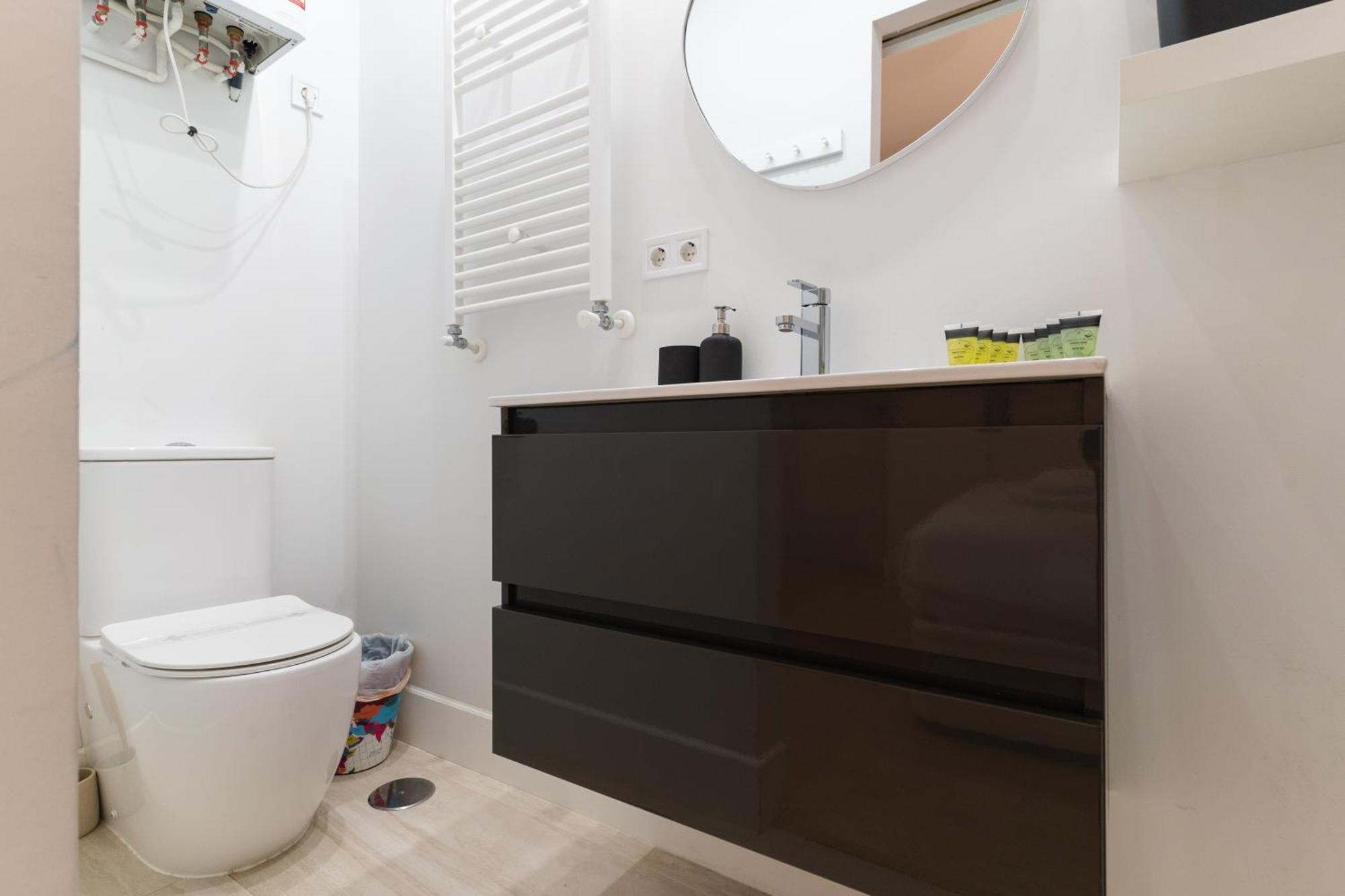 Cozy And Central-1Bd 1Bth- Cortes Apartman Madrid Kültér fotó