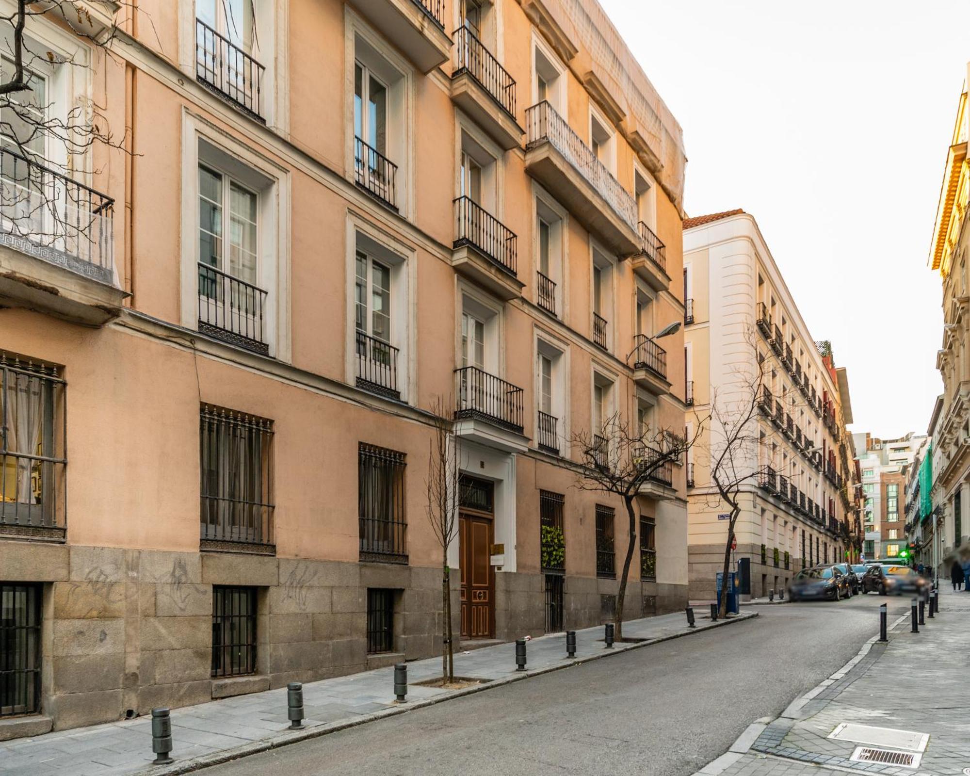 Cozy And Central-1Bd 1Bth- Cortes Apartman Madrid Kültér fotó